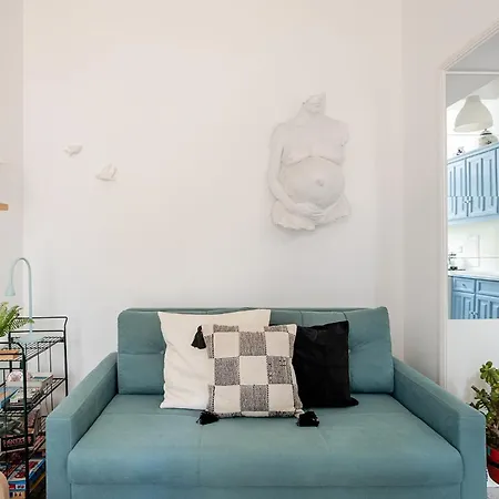 Fiona'S - Traditional 2 Bedroom Apartment With Amazing Garden * Лиссабон