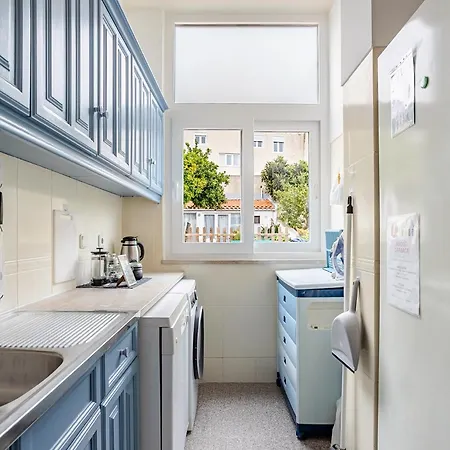 Apartmán Fiona's - Traditional 2 Bedroom With Amazing Garden *