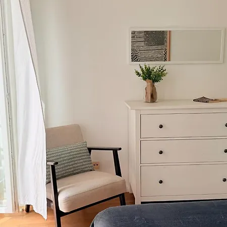 Apartmán Fiona's - Traditional 2 Bedroom With Amazing Garden Lisboa