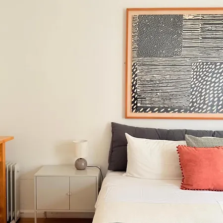 Fiona's - Traditional 2 Bedroom With Amazing Garden * Lisboa