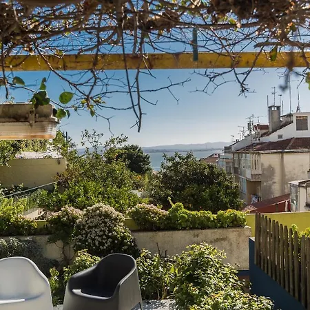 Apartment Fiona - 26579Al Lisbon